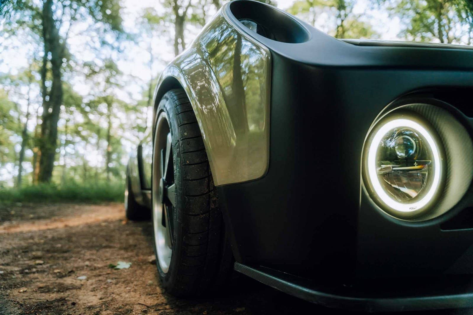 Porsche 914: questa restomod monta il 3,8 litri della Cayman S e ha 400 CV