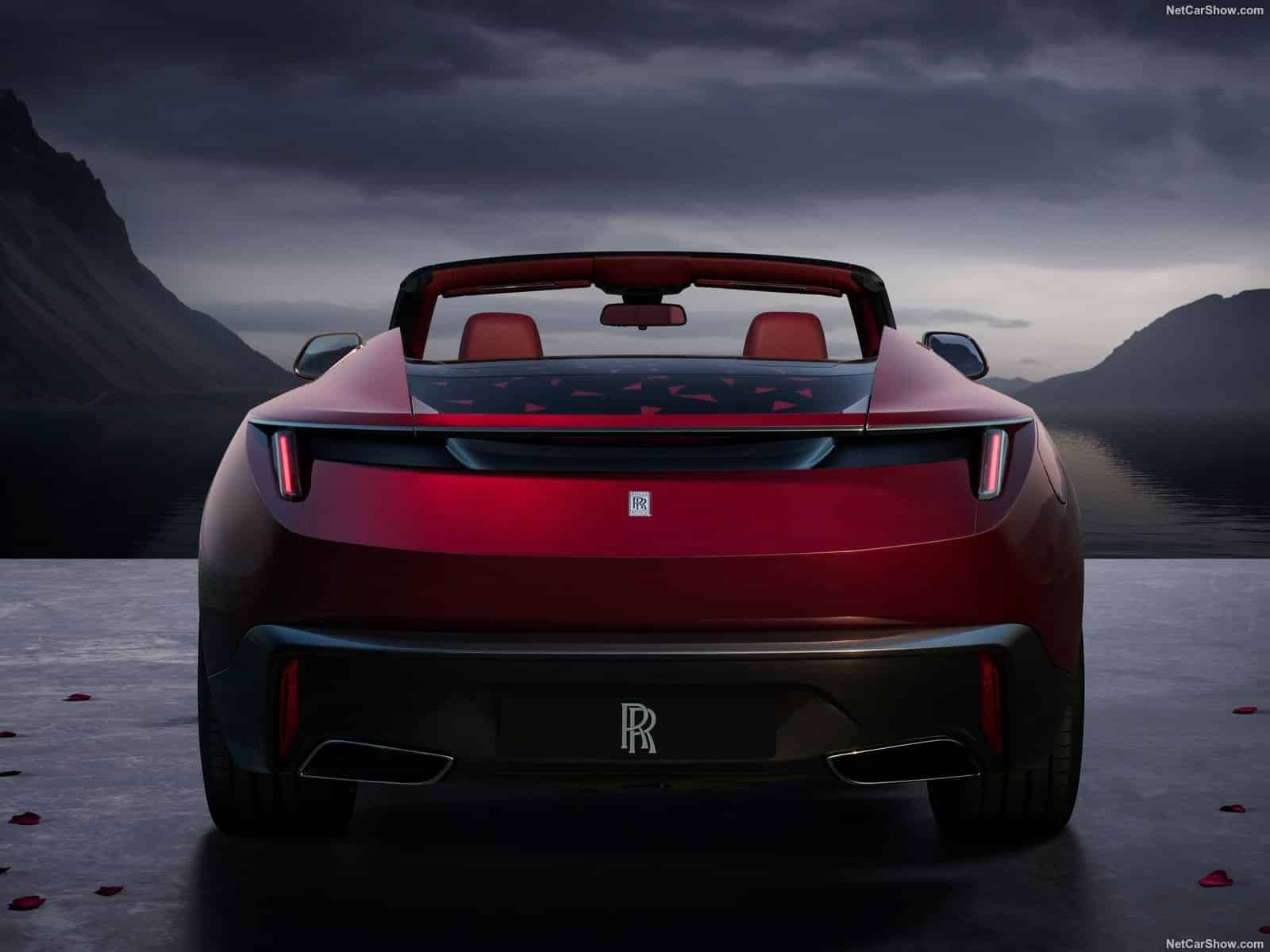 Rolls-Royce Droptail: l'apice del lusso con "La Rose Noire"