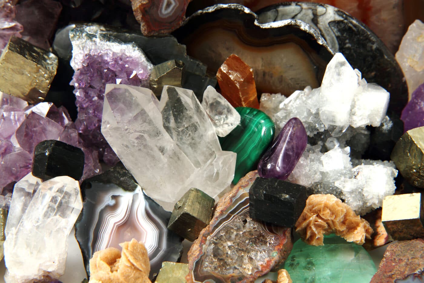 Ichnusaite