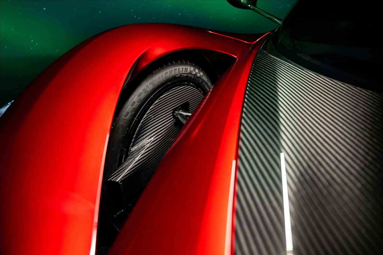 Zenvo Aurora: presentata la hypercar ibrida con V12 e 1850 CV di potenza