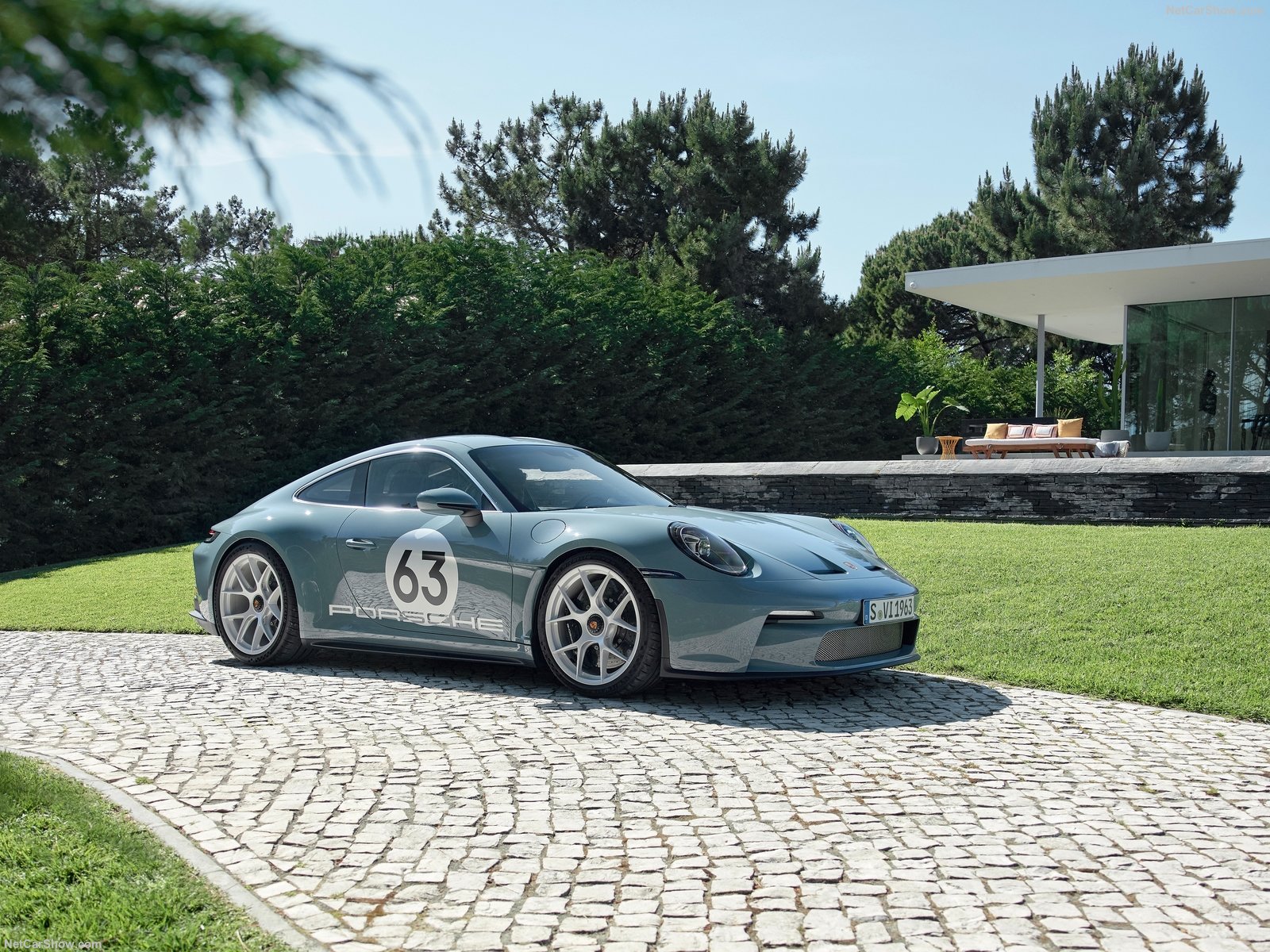 Porsche 911 S/T, l'auto dei puristi: 6 cilindri della GT3 RS e cambio manuale