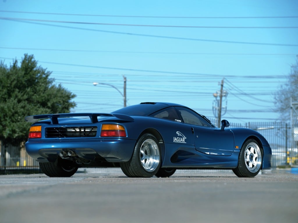 Supercar degli anni '90: le più belle e originali del decennio