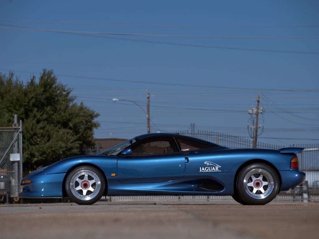 Supercar degli anni '90: le più belle e originali del decennio