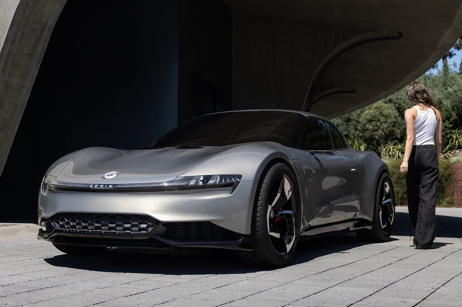 Fisker Ronin: produzione limitata a 999 esemplari da oltre 1000 cv di potenza