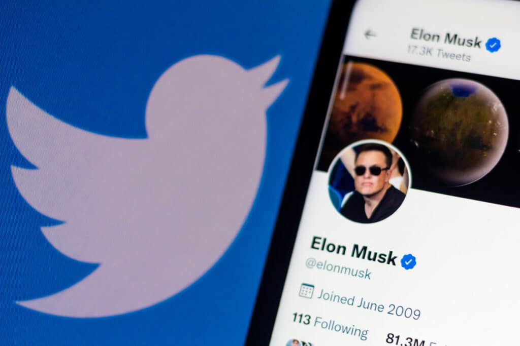 Musk vs Zuckerberg