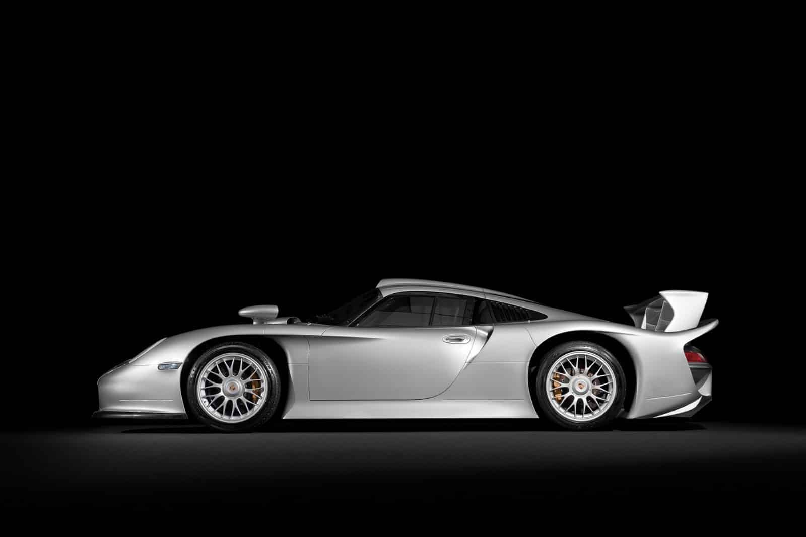 Supercar degli anni '90: le più belle e originali del decennio