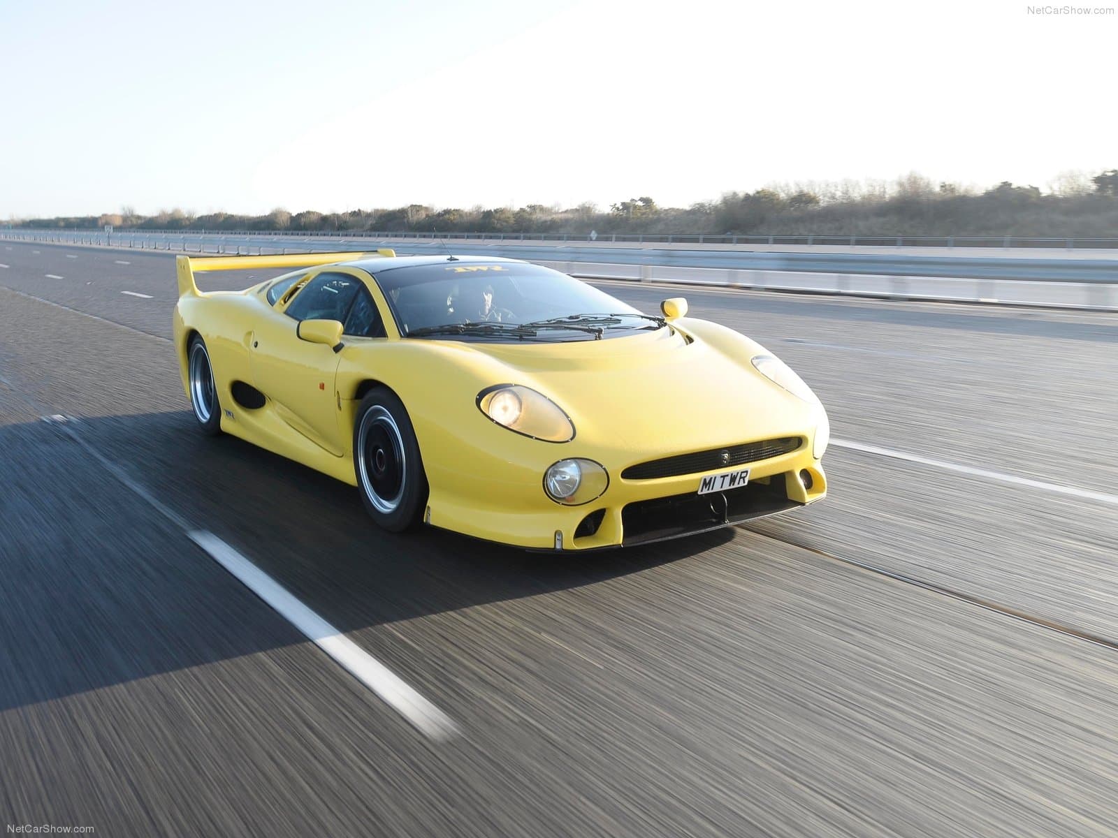 Supercar degli anni '90: le più belle e originali del decennio