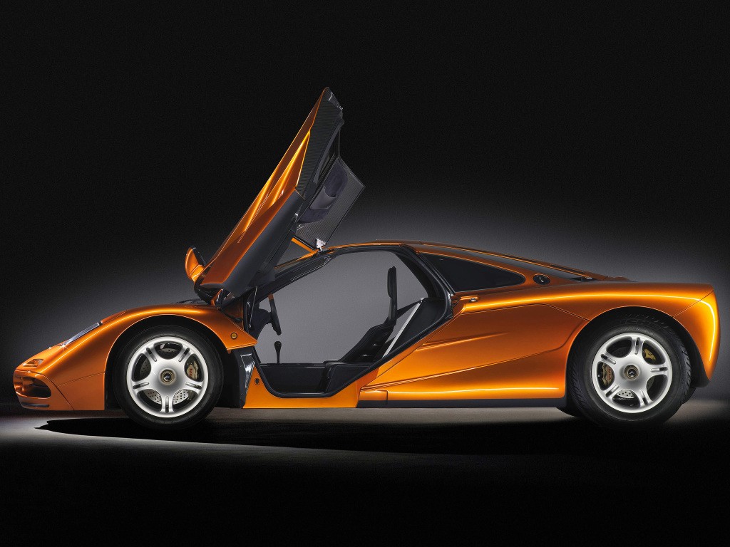 Supercar degli anni '90: le più belle e originali del decennio