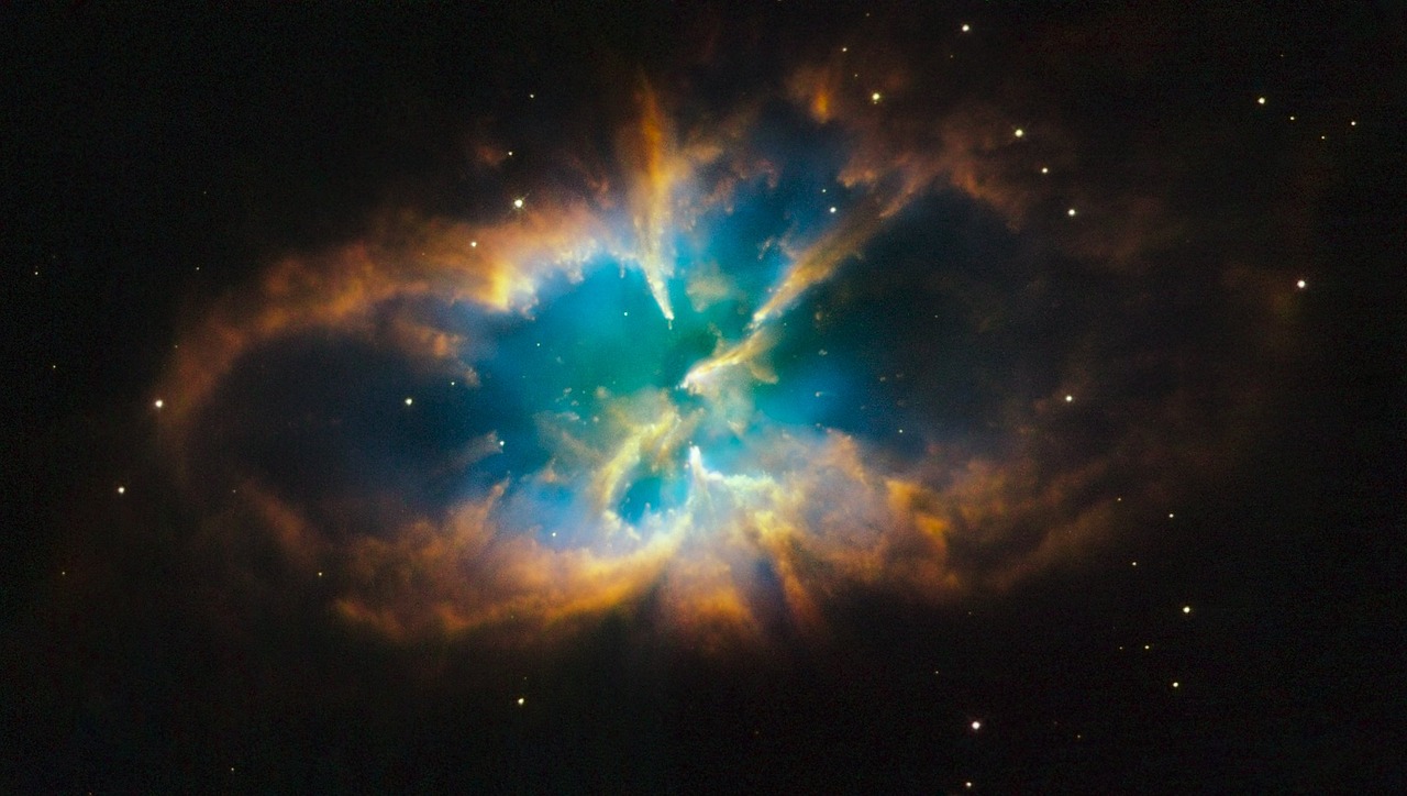 acqua al centro di una nebulosa