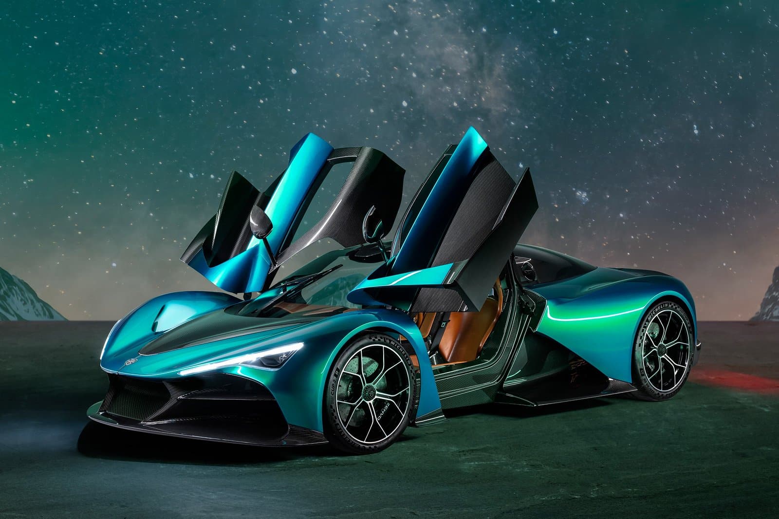 Zenvo Aurora: presentata la hypercar ibrida con V12 e 1850 CV di potenza