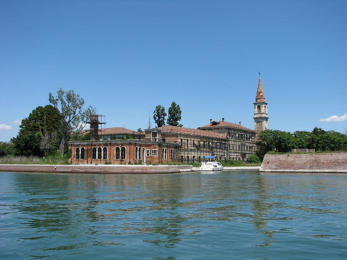 Poveglia: isola tra fantasmi e suggestioni - 