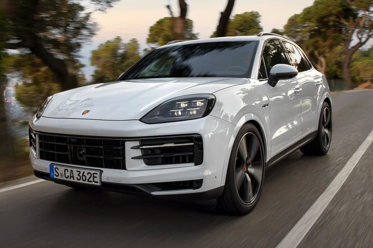 Porsche Cayenne S E-Hybrid: V6 ibrido da 519 CV - 