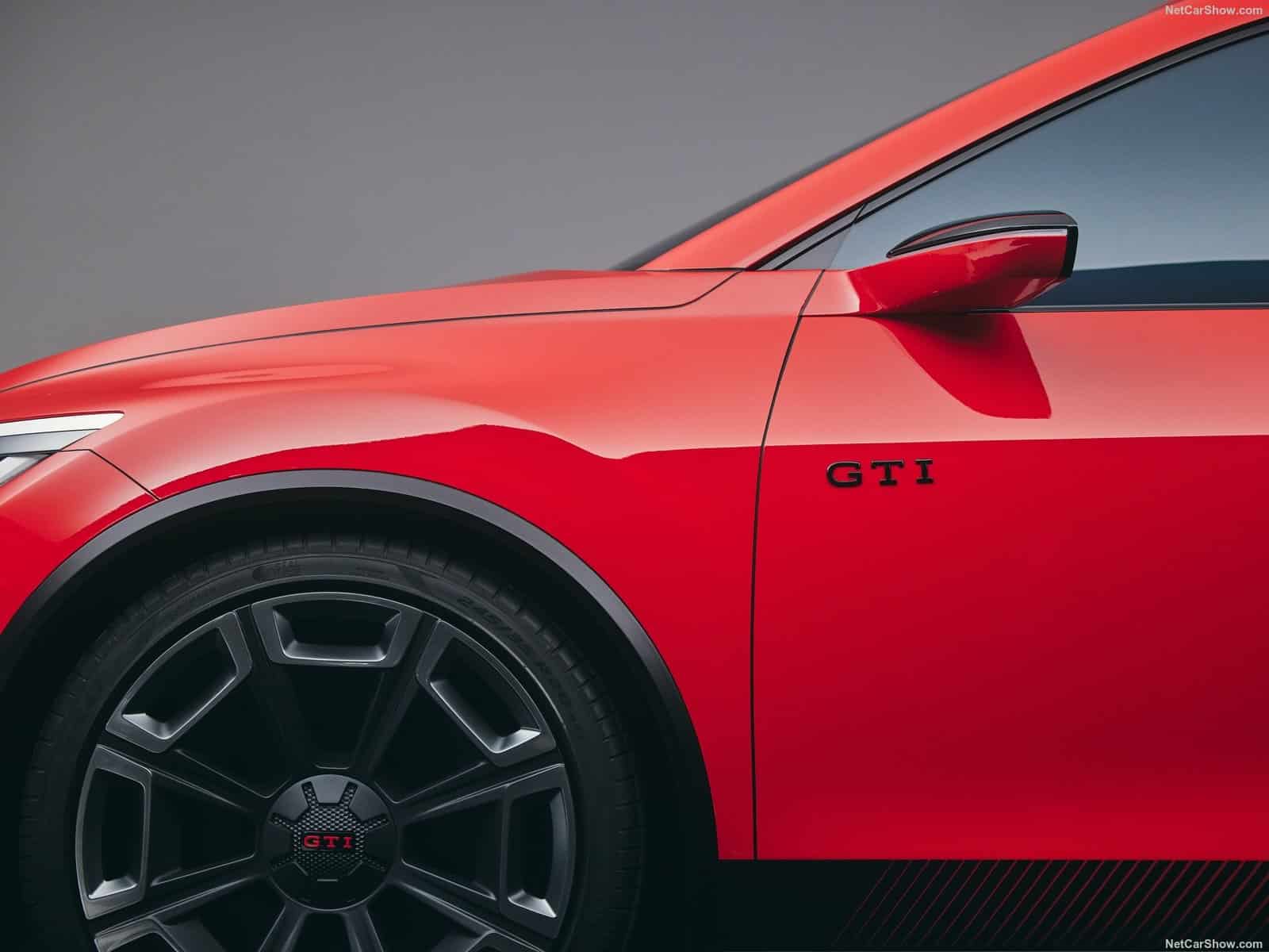 Volkswagen ID. GTI Concept: debutta l'erede elettrica della Golf GTI