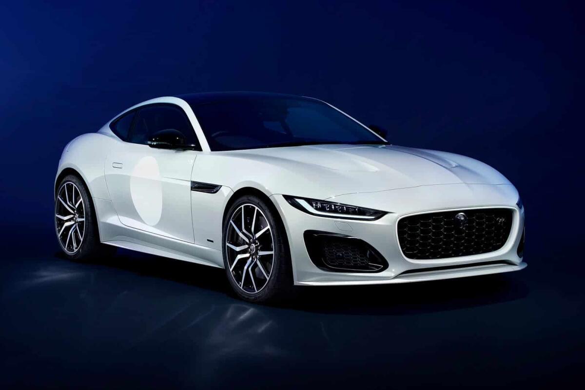 Jaguar F-Type ZP Edition: l'edizione di addio che saluta definitivamente il motore a benzina - 