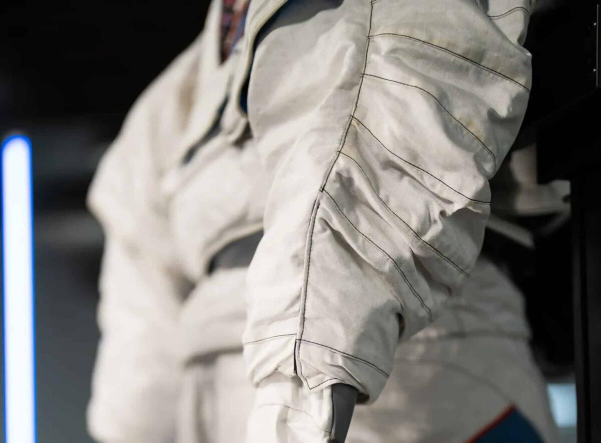 Lo spazio veste Prada, ecco le tute per tornare sulla Luna - 