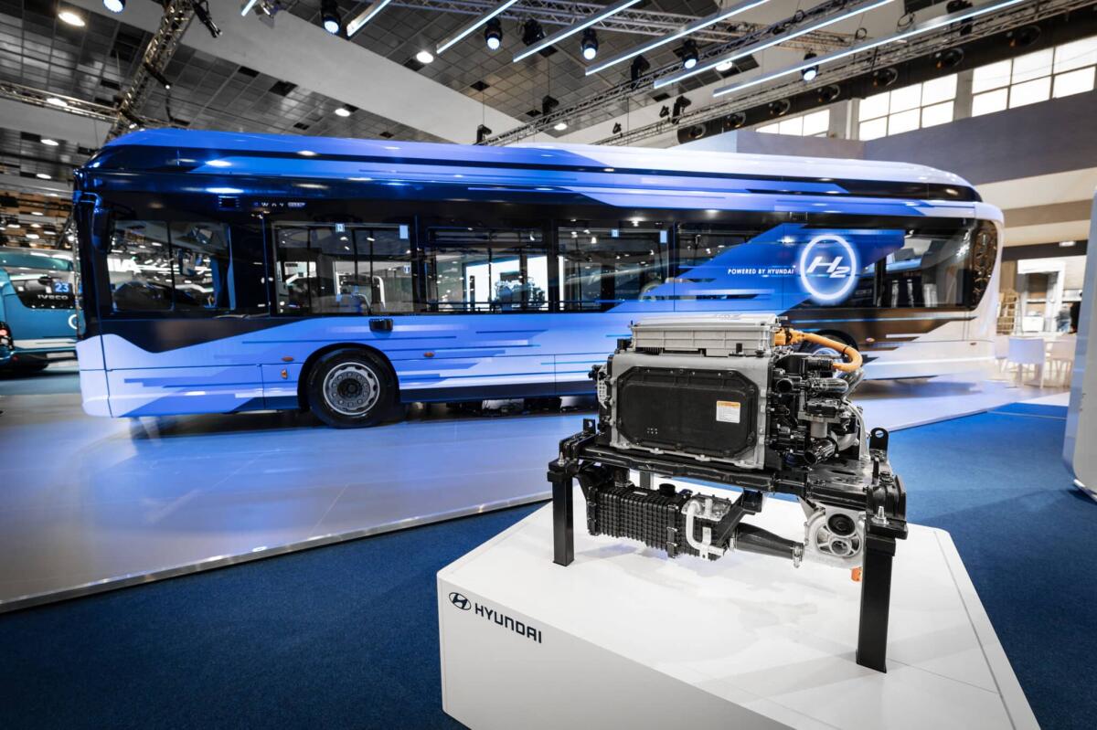 E-Way H2: ecco il nuovo bus urbano di Iveco a idrogeno - 