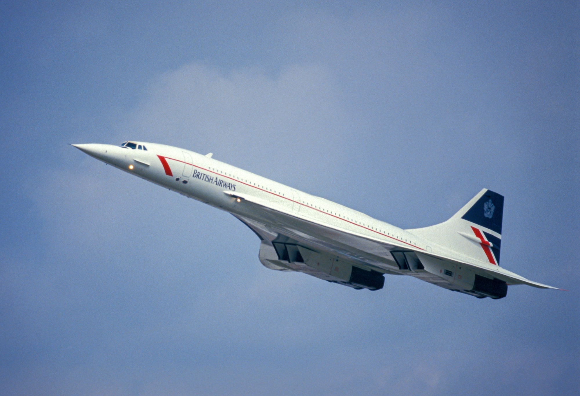 Regno unito - 10 settembre 1986: Concorde in passaggio durante uno spettacolo aereo.