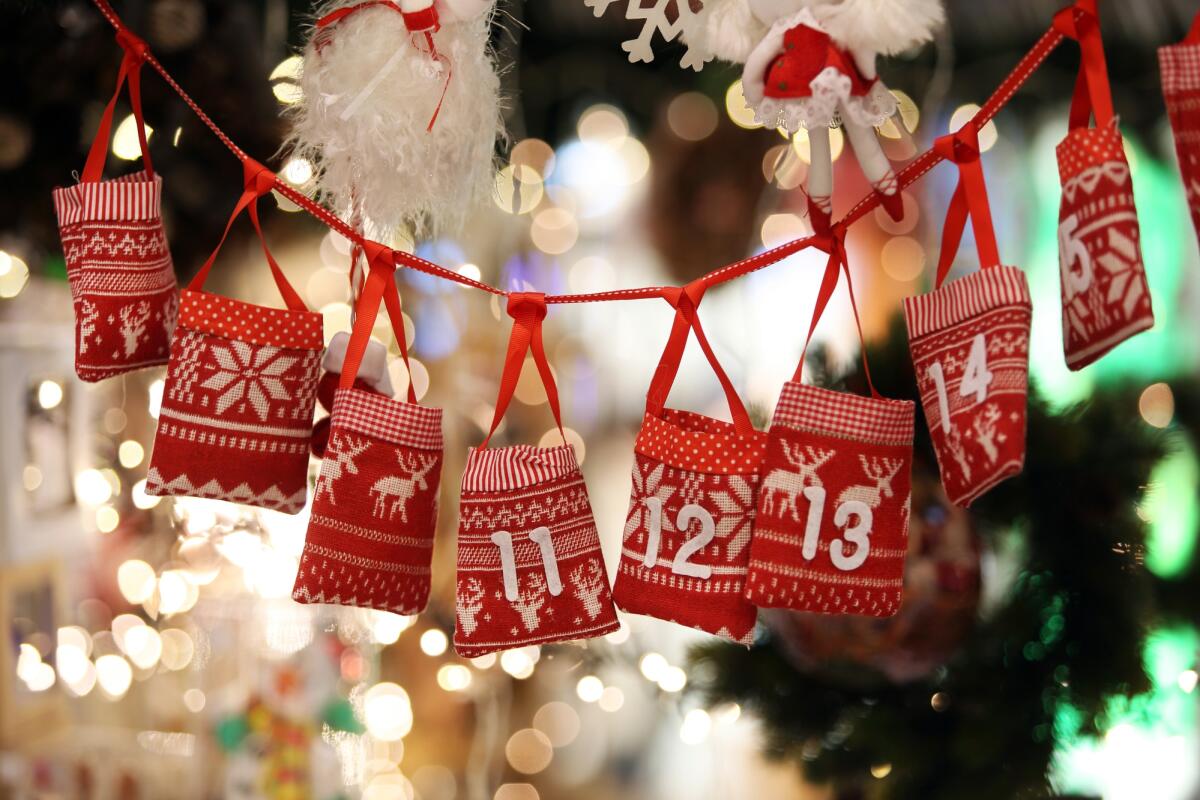 Calendario dell'avvento 2023: i migliori da acquistare nel Black Friday - Christmas Advent Calendar on Bag Gifts