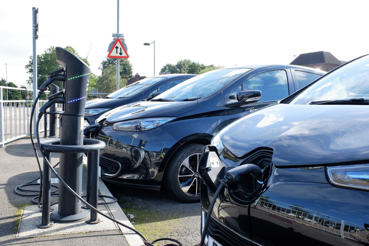 I migliori modelli di auto da noleggiare a lungo termine: come rispettare la sostenibilità alla guida - 