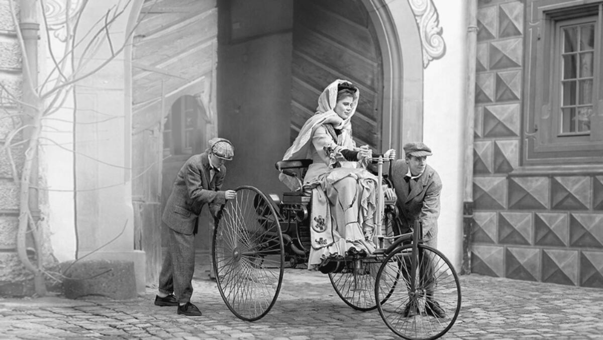 Bertha Benz: la donna che cambiò la storia dell'automobilismo - 