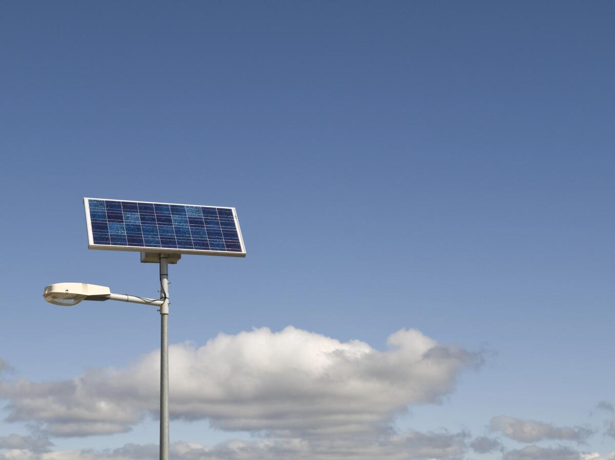Faretti solari a energia pulita: soluzioni innovative per l'esterno - 