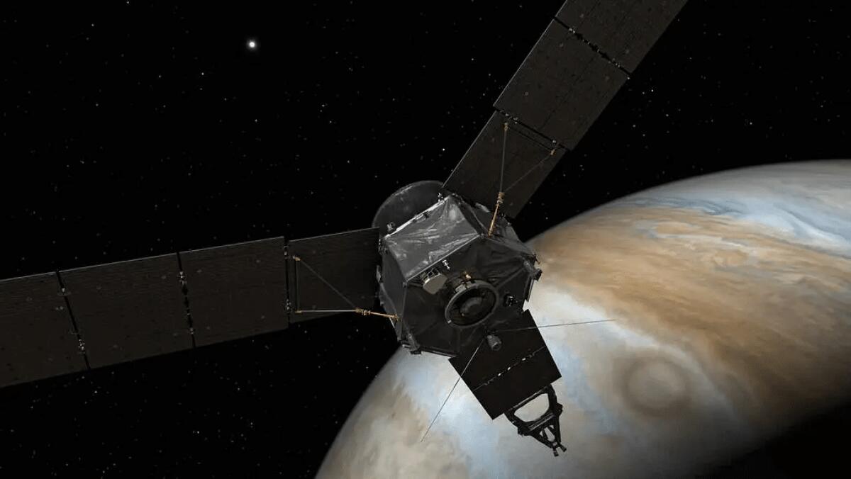 La sonda Juno della NASA ha compiuto un sorvolo storico, avvicinandosi a soli 1.500 km da Io - 