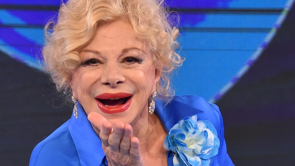 Sandra Milo è morta: l'attrice italiana aveva 90 anni - 