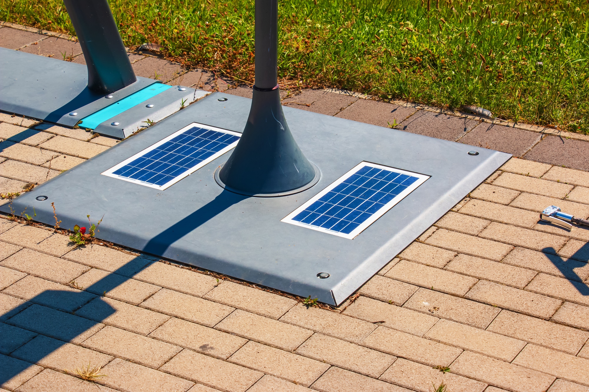 Faretti solari a energia pulita: soluzioni innovative per l'esterno