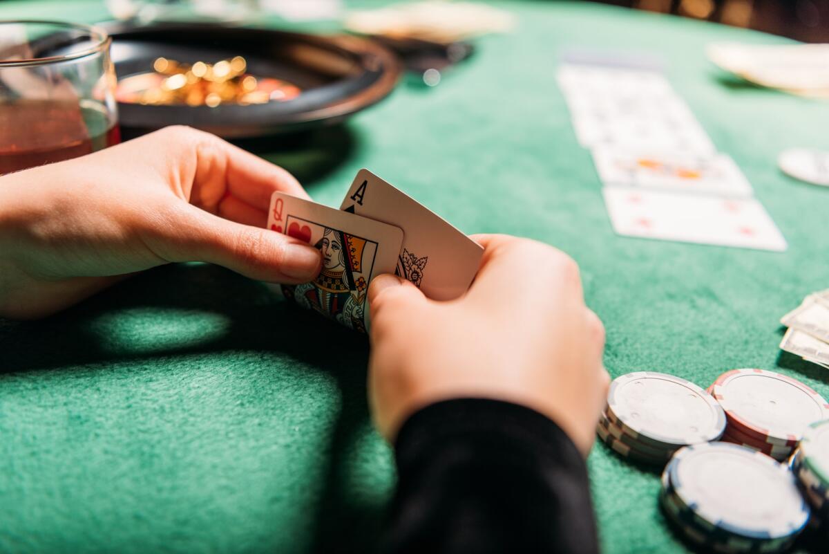 Sviluppo cognitivo in età adulta: il poker si sta rivelando uno strumento educativo di fondamentale importanza - 