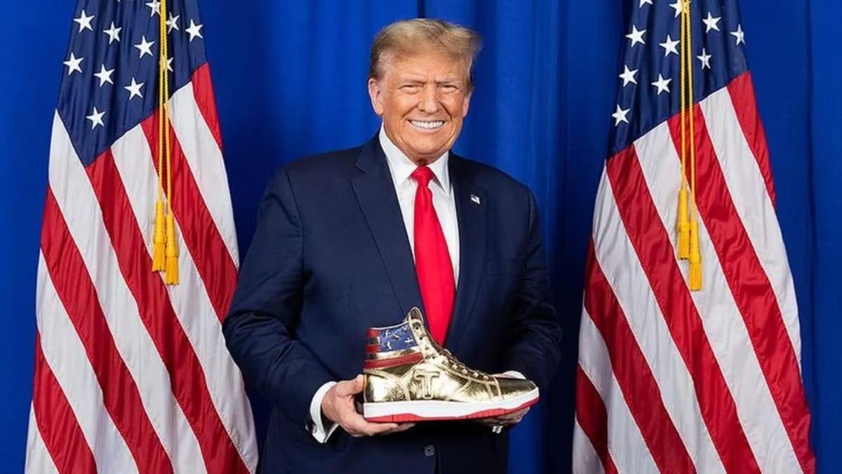 Le sneakers dorate da 399 dollari di Trump: cosa rappresentano per la sua campagna elettorale? - 