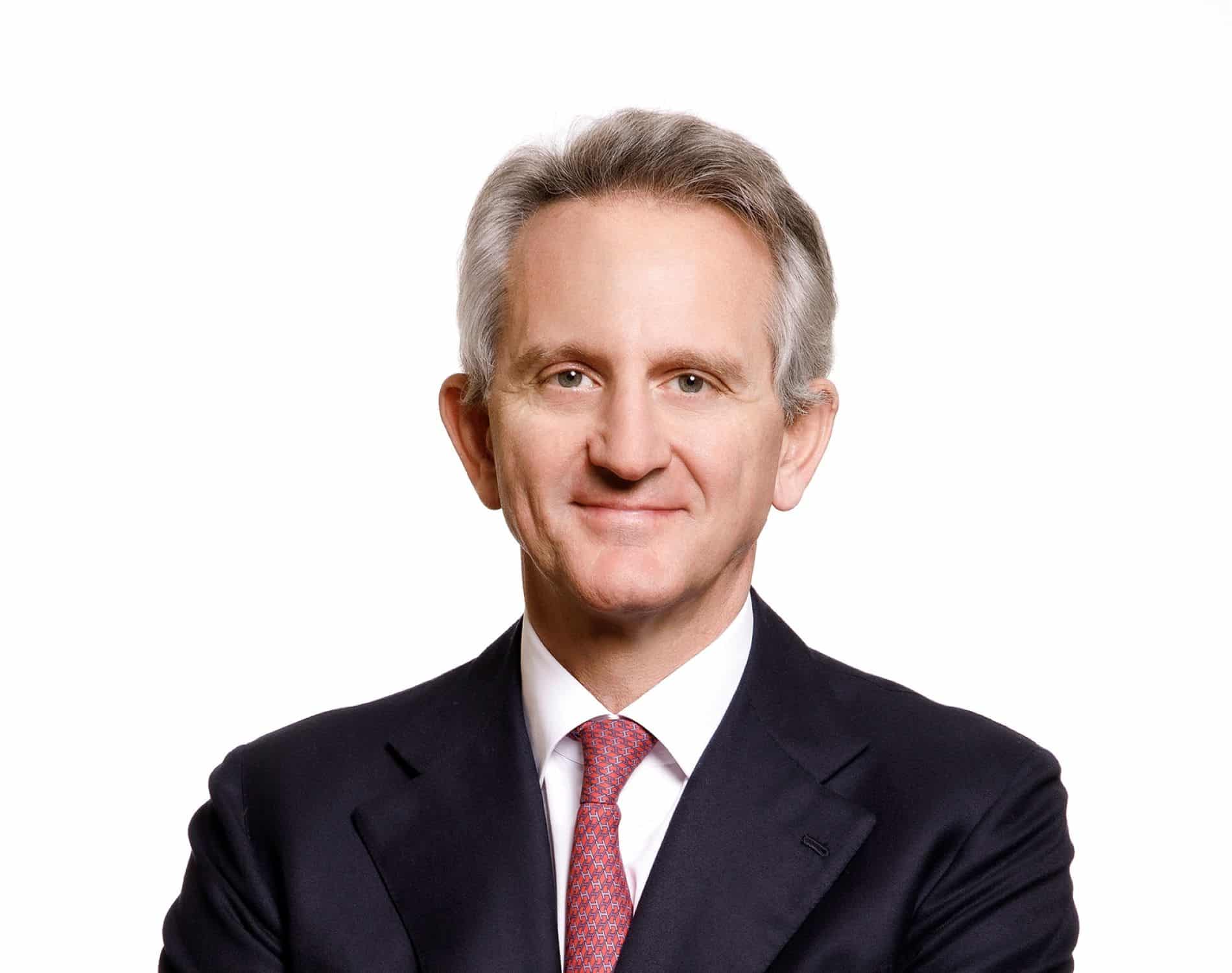 Alberto Nagel conferma la sua posizione tra i top manager più longevi del FTSE MIB