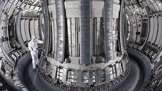 Fusione nucleare: il reattore sperimentale europep JET ha segnato un nuovo record