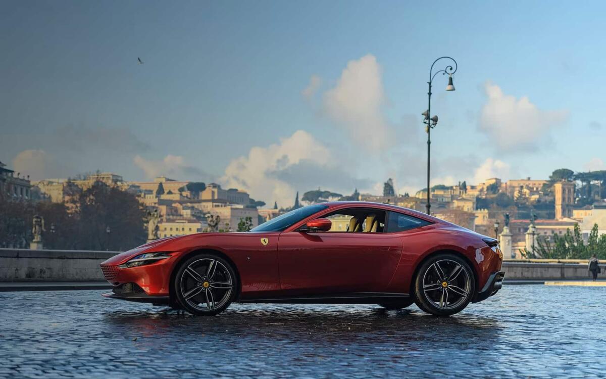 La nuova Ferrari Roma: il nuovo simbolo dell'eleganza italiana - 