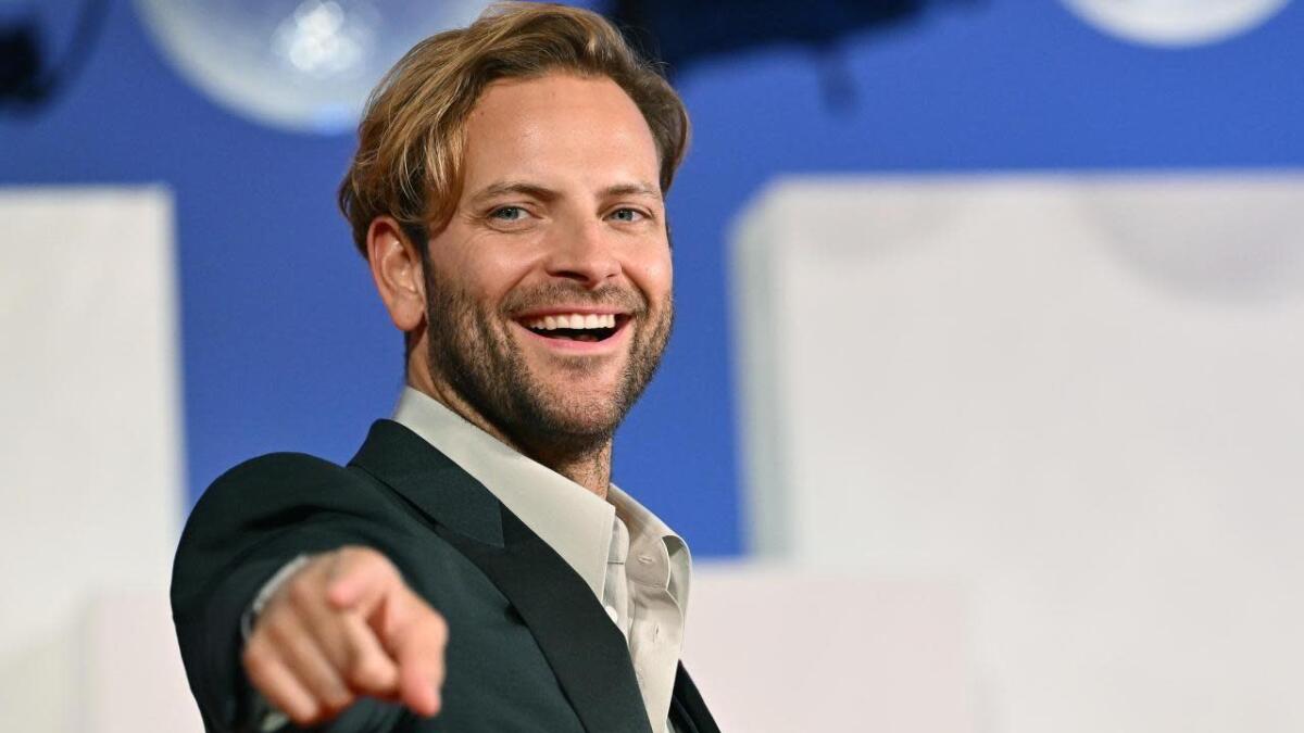 Alessandro Borghi ha la Sindrome di Tourette - 