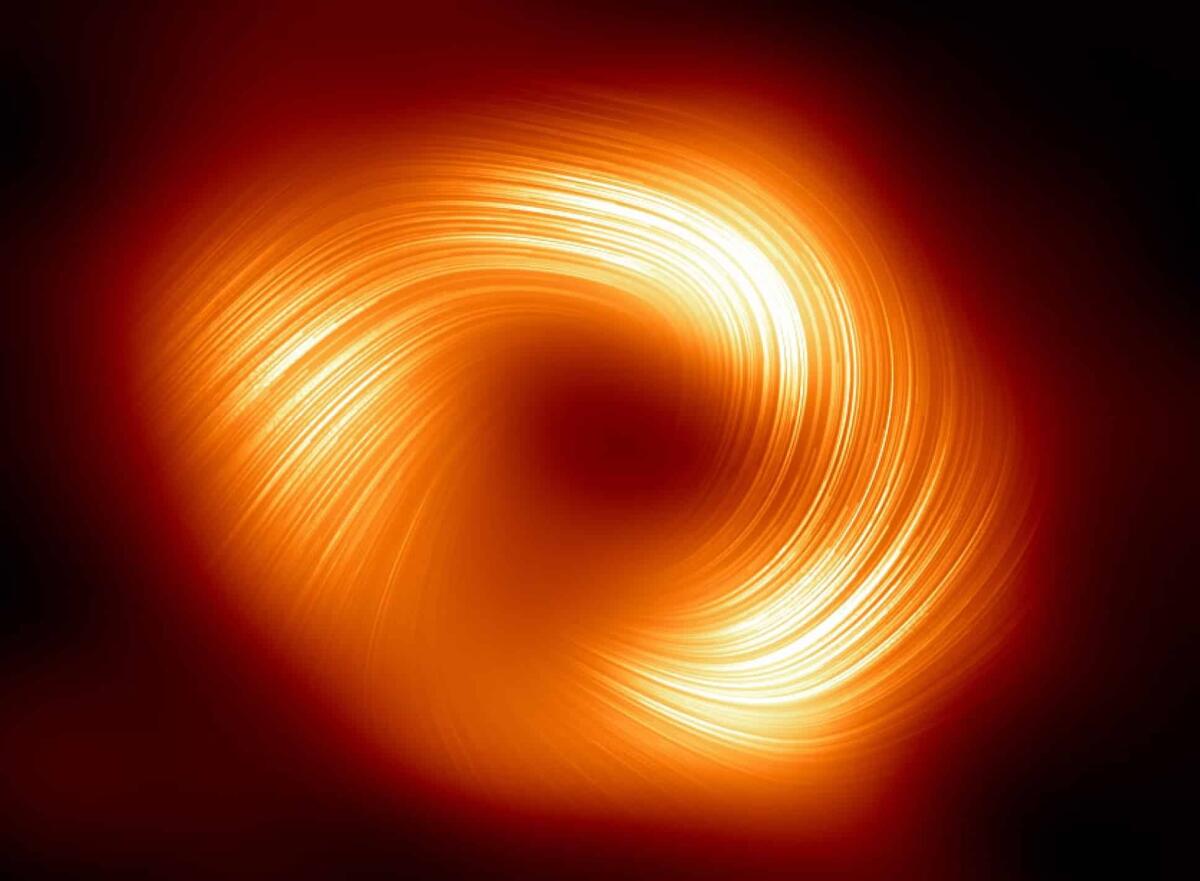 Svelata nuova immagine del buco nero supermassiccio al centro della nostra galassia - 