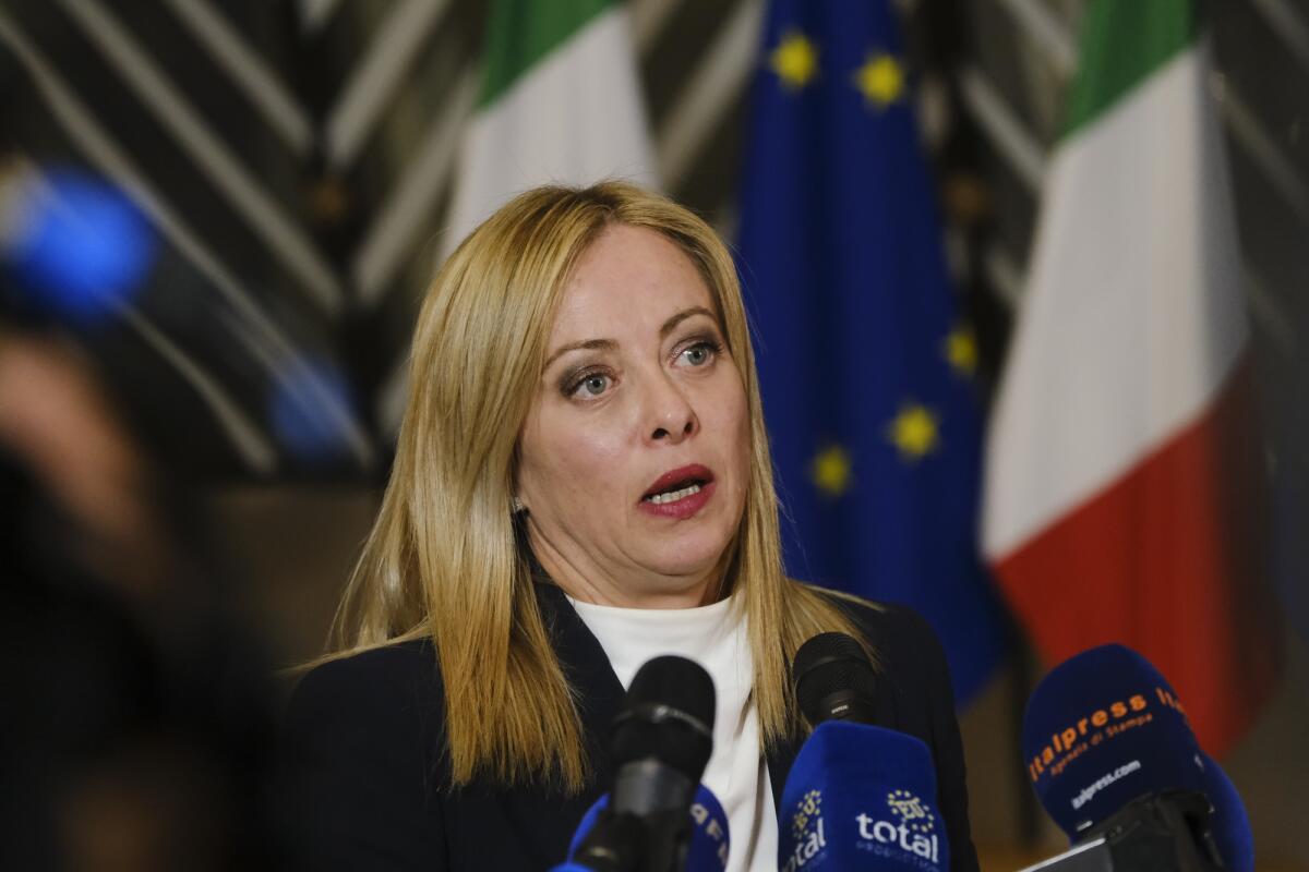 Giorgia Meloni tra le 100 personalità più influenti del 2024 secondo Time - Newly appointed Italian Prime Minister Giorgia Meloni speaks to the press following a meeting at the European Council headquarters in Brussels, Belgium on November 3, 2022.