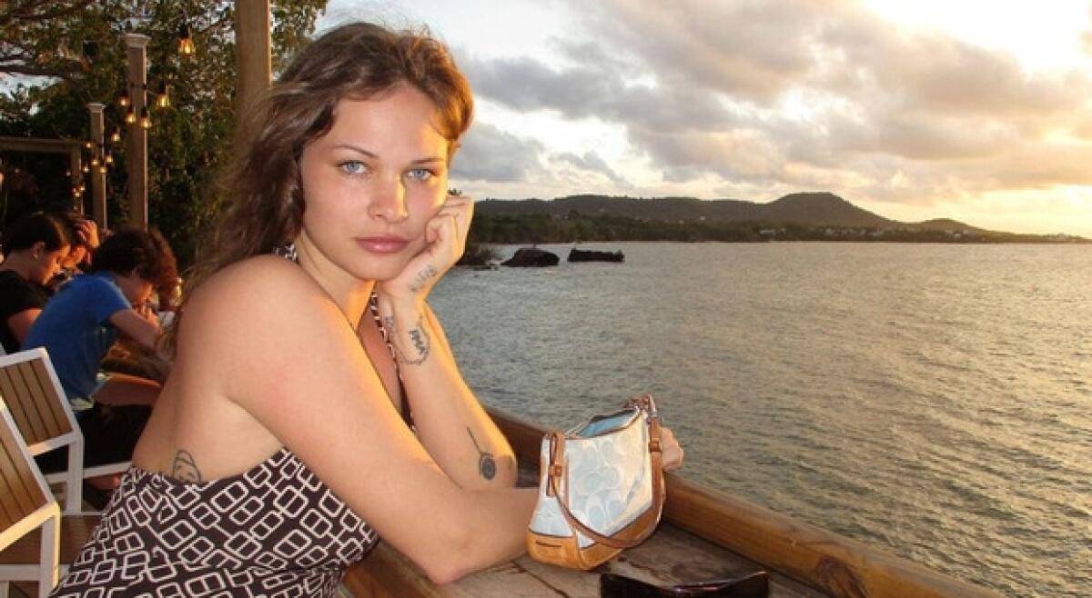 Eva Evans è morta: l'attrice e star di TikTok aveva 29 anni - 