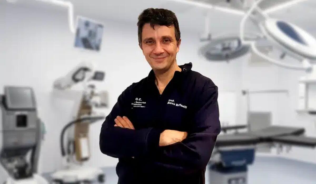 Nuova tecnica elimina la tiroide senza lasciare cicatrici: il primo intervento al Gemelli di Roma - 