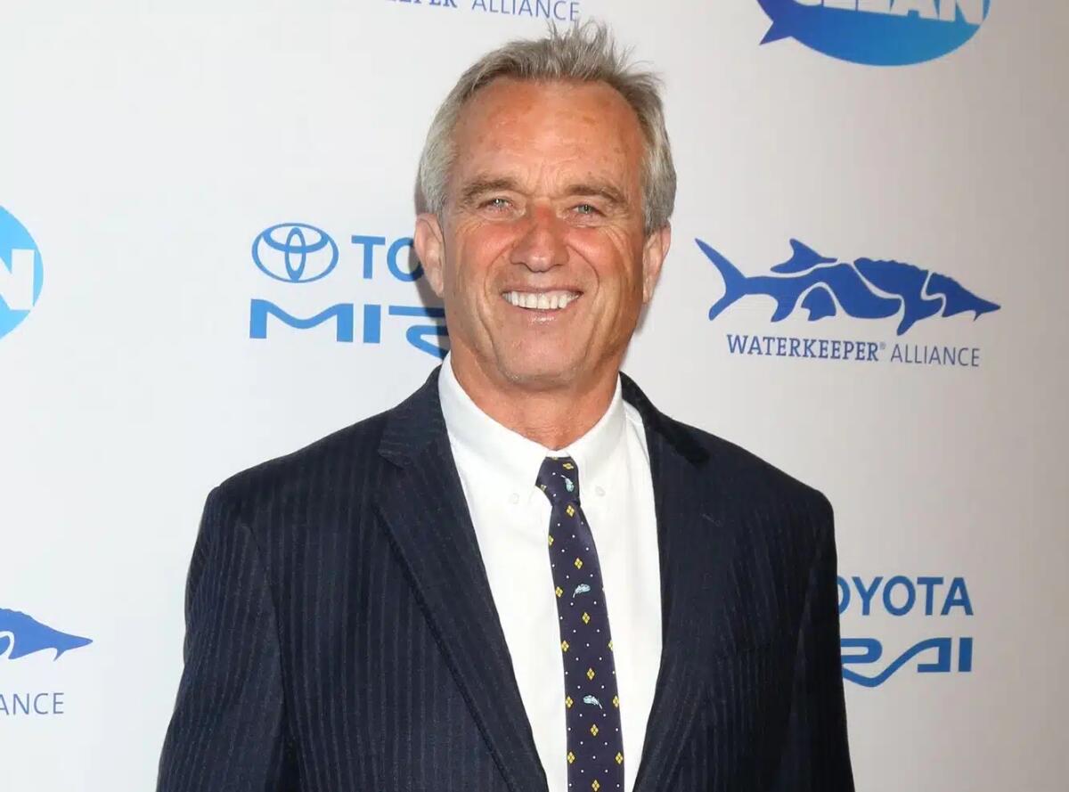 Robert F. Kennedy Jr. dichiara di aver avuto un parassita nel cervello: di cosa si tratta - 