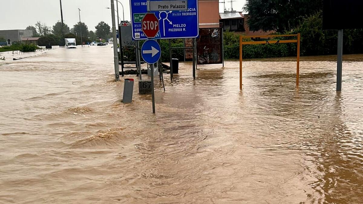 Nubifragio in Lombardia: esondano Lambro e Seveso - 