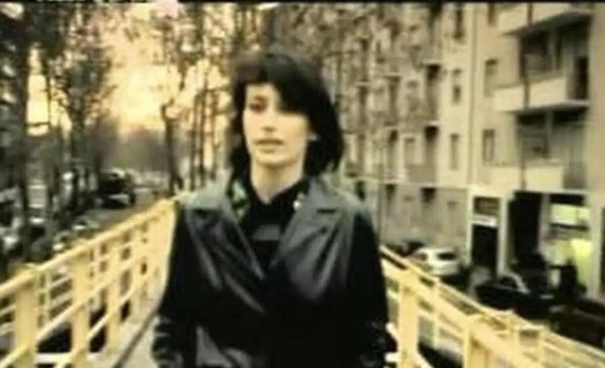 Giulia Tagliapietra è morta: la musa dietro la canzone "Dedicato a te" de Le Vibrazioni aveva 46 anni - 