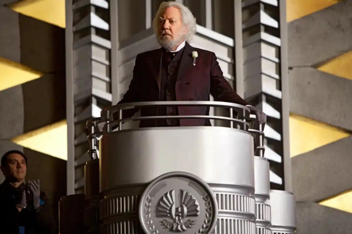 Donald Sutherland è morto: l'attore di MAS*H, Klute e The Hunger Games aveva 88 anni - 