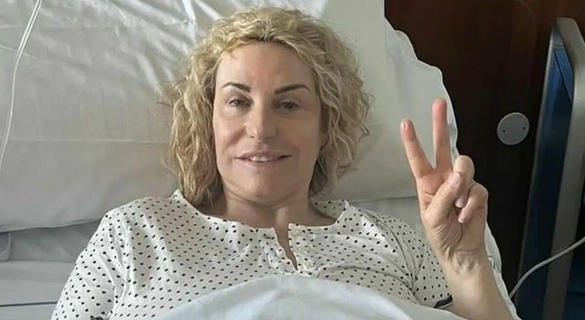 Antonella Clerici è stata ricoverata d’urgenza: ecco cosa è successo - 