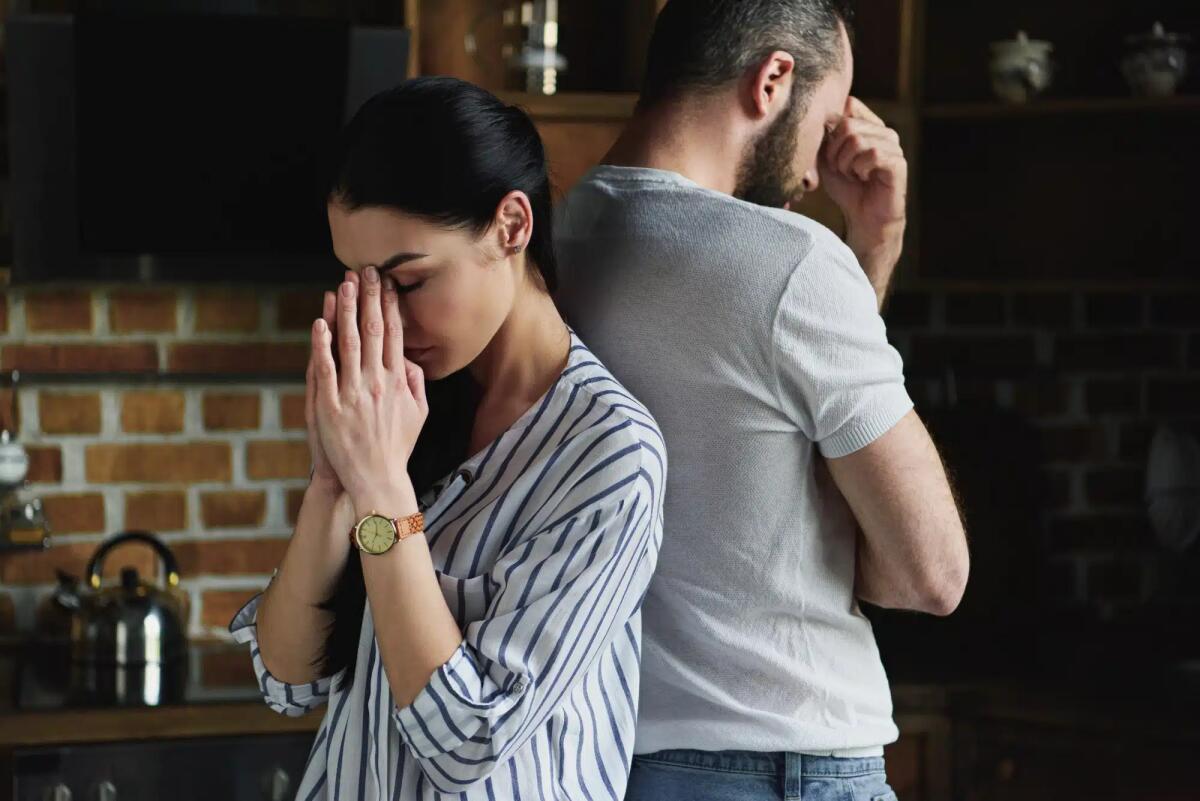 La depressione non è una patologia unica: AI ne identifica 6 sottotipi - 