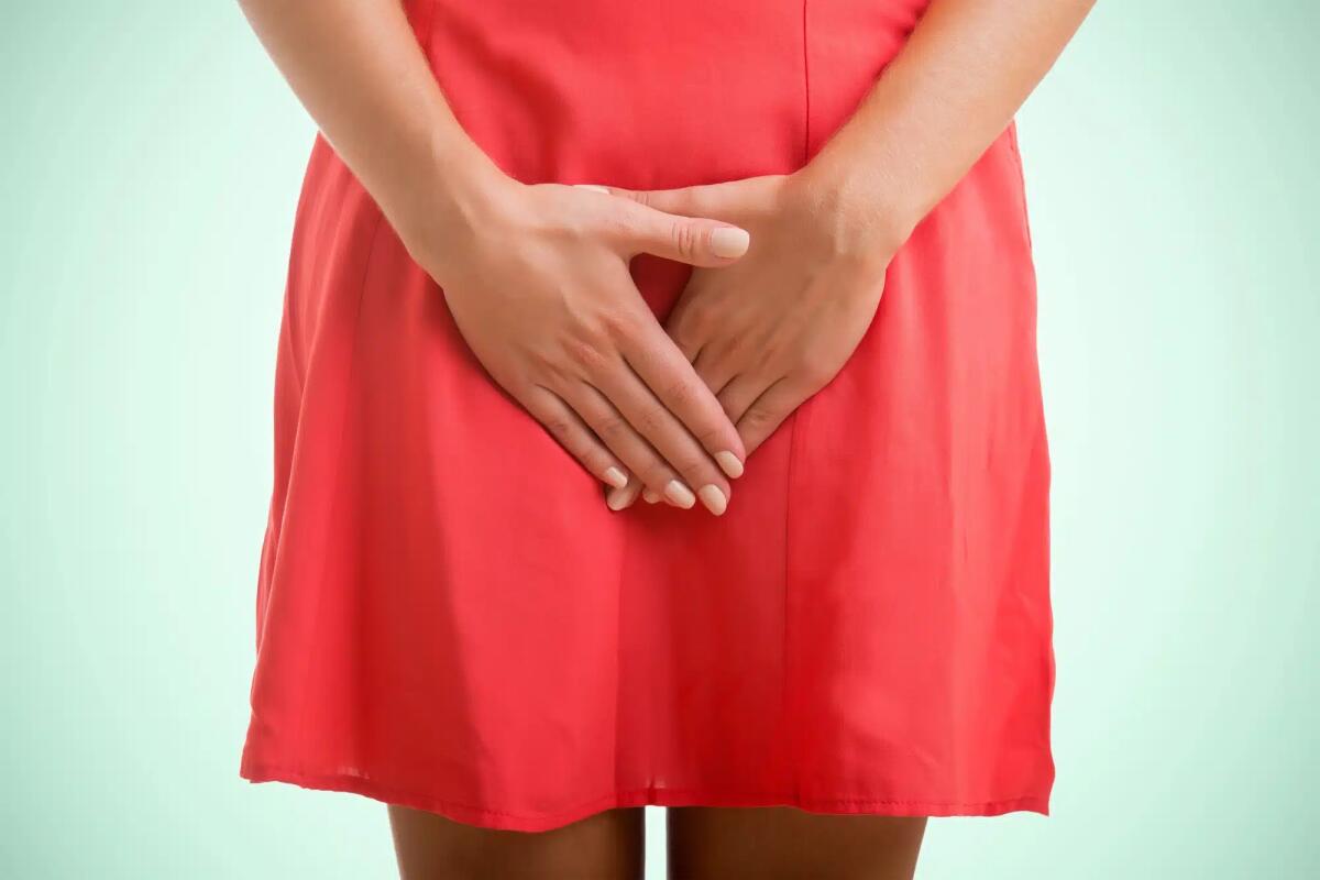 Piccole labbra troppo sporgenti: la soluzione è la labioplastica vaginale - 