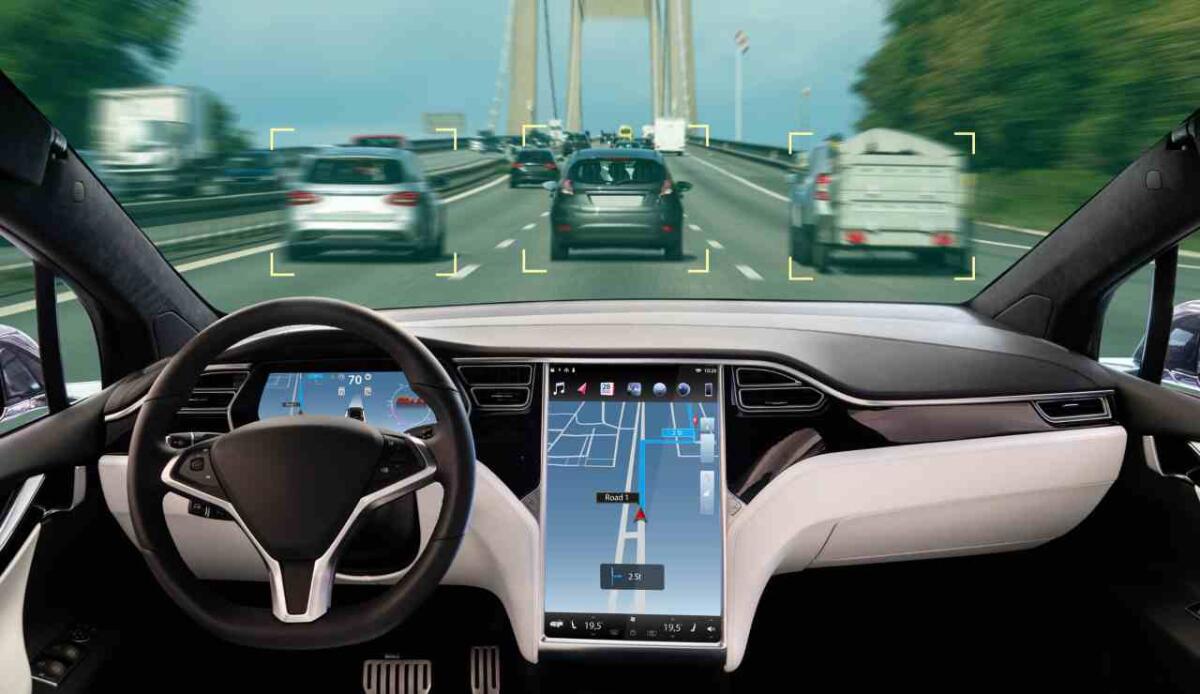 Il primo veicolo a guida autonoma è più vecchio di quello che pensi - Guida autonoma (Depositphotos foto) -www.vehiclecue.it