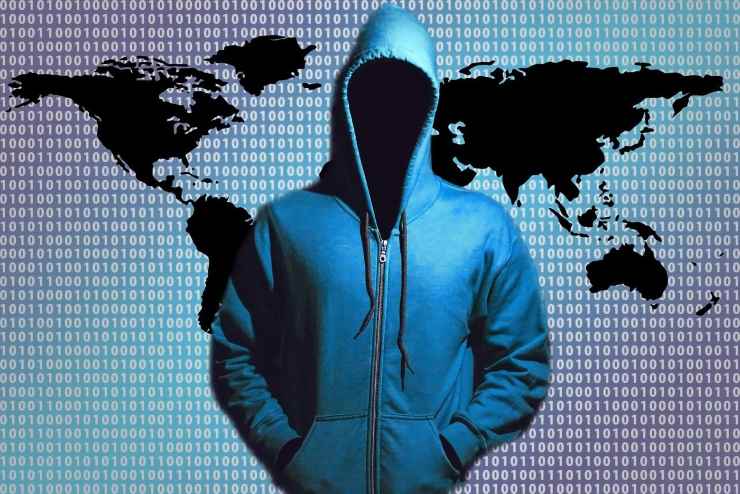 Gli esperti di cybersecurity sulle tracce dell'hacker di Ticketmaster, noto come Judische (Pixabay FOTO) - www.systemscue.it