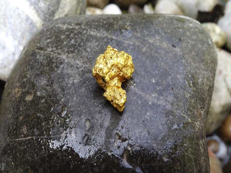 Oro, raggiunto un nuovo massimo storico: 2.609,74 dollari all’oncia