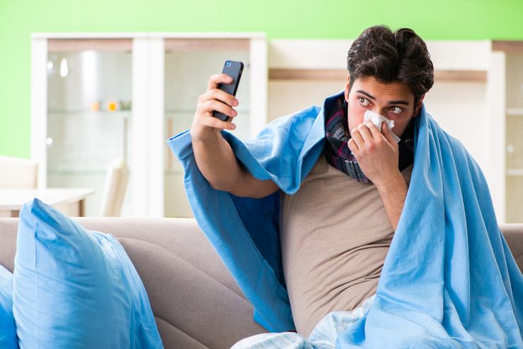 Da oggi potrai misurare la febbre con lo smartphone (Depositphotos foto) - www.systemscue.it
