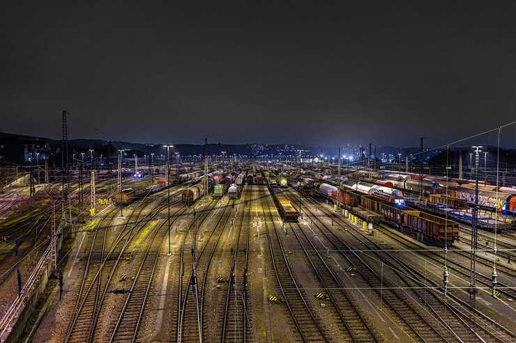 Treni regionali Pixabay - www.vehiclecue.it